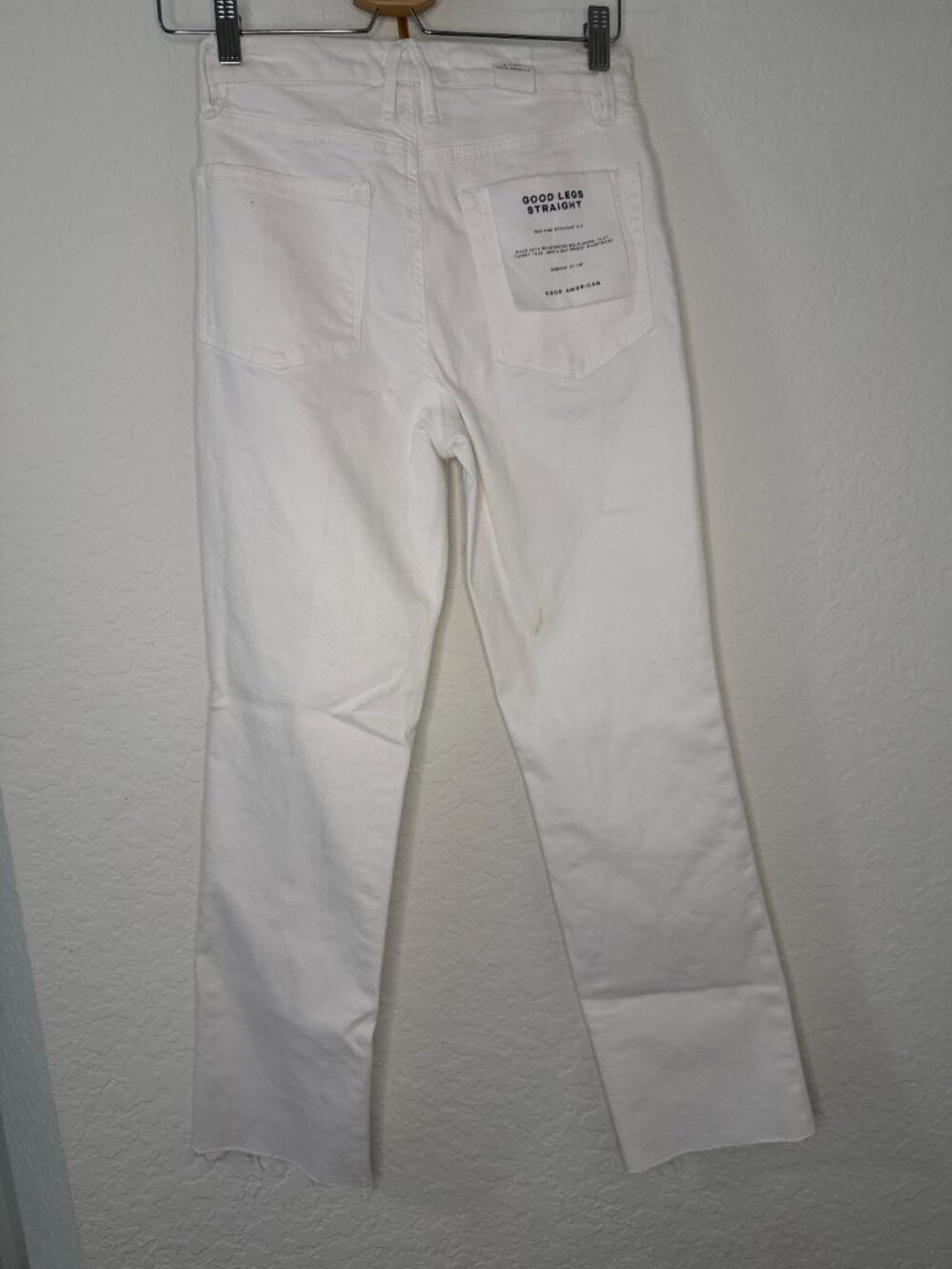 NWT Good American Good Legs Straight- Mid-Rise- Raw Hem- 27- White- MSRP $99 - Picture 11 of 11
